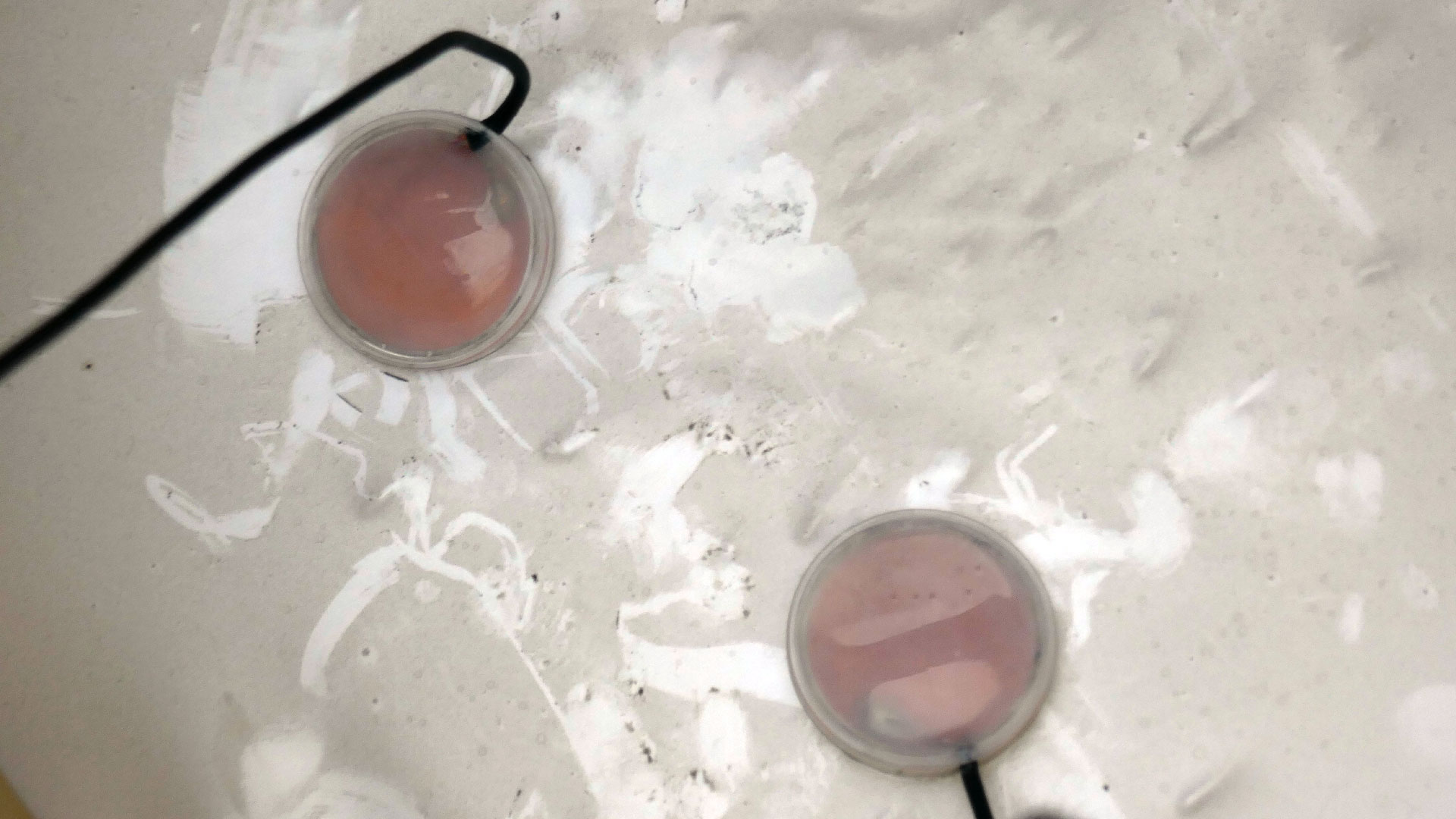 2023-12-11 Regen auf Trommeln (Audio)